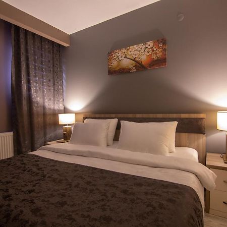 Staron Otel Zonguldak Buitenkant foto